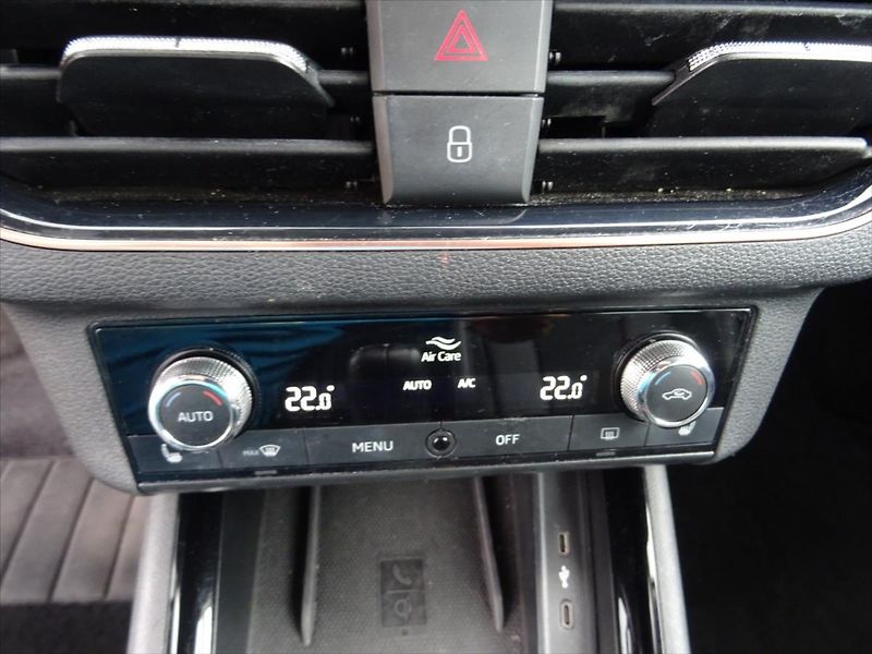 Škoda Kamiq 1,0 TSi 81 kW Business - fotka 26 z 37