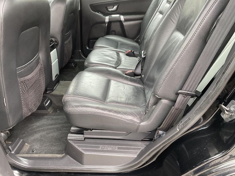 Volvo XC90 2.5TDi D5 200PS 7M 196000KM 1A - fotka 104 z 161