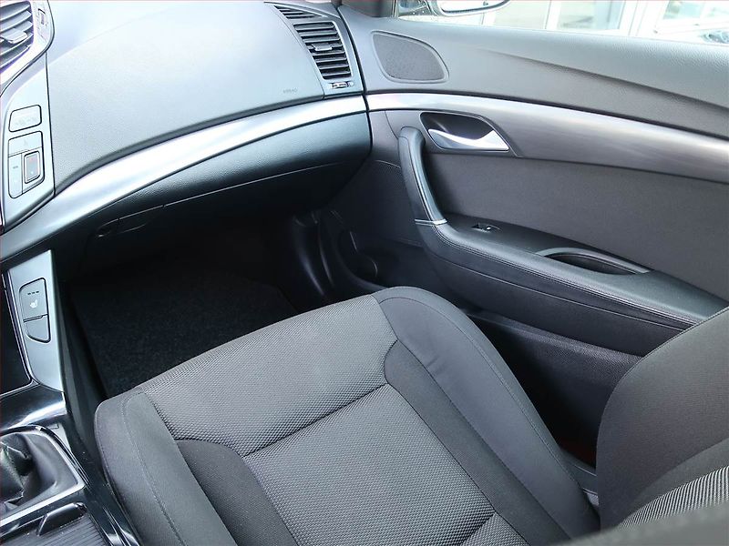 Hyundai i40 (2013) 1.7 CRDi, Serv.kniha, Tempomat - fotka 8 z 16