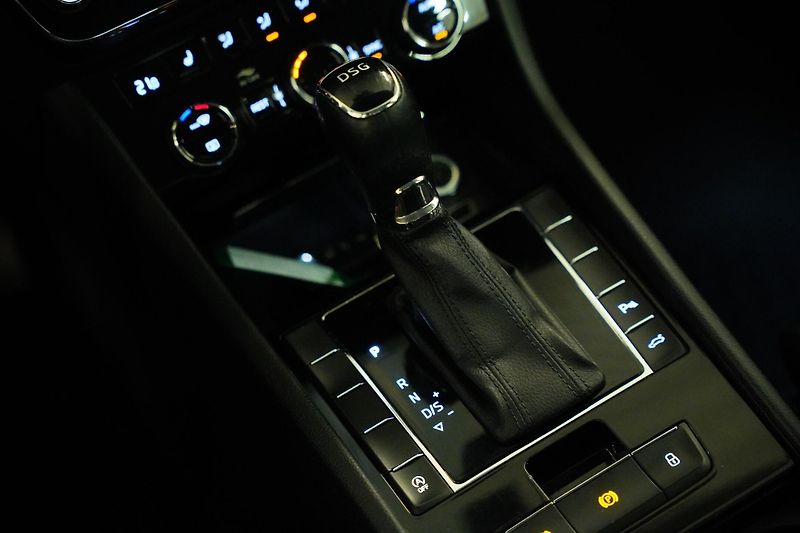 Škoda Superb - fotka 25 z 30