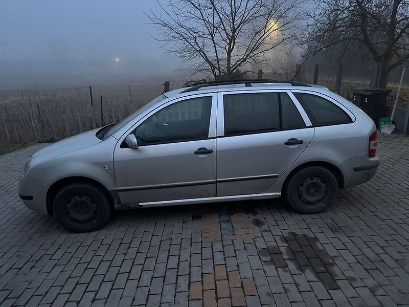Škoda Fabia (2004) - fotka 4 z 7