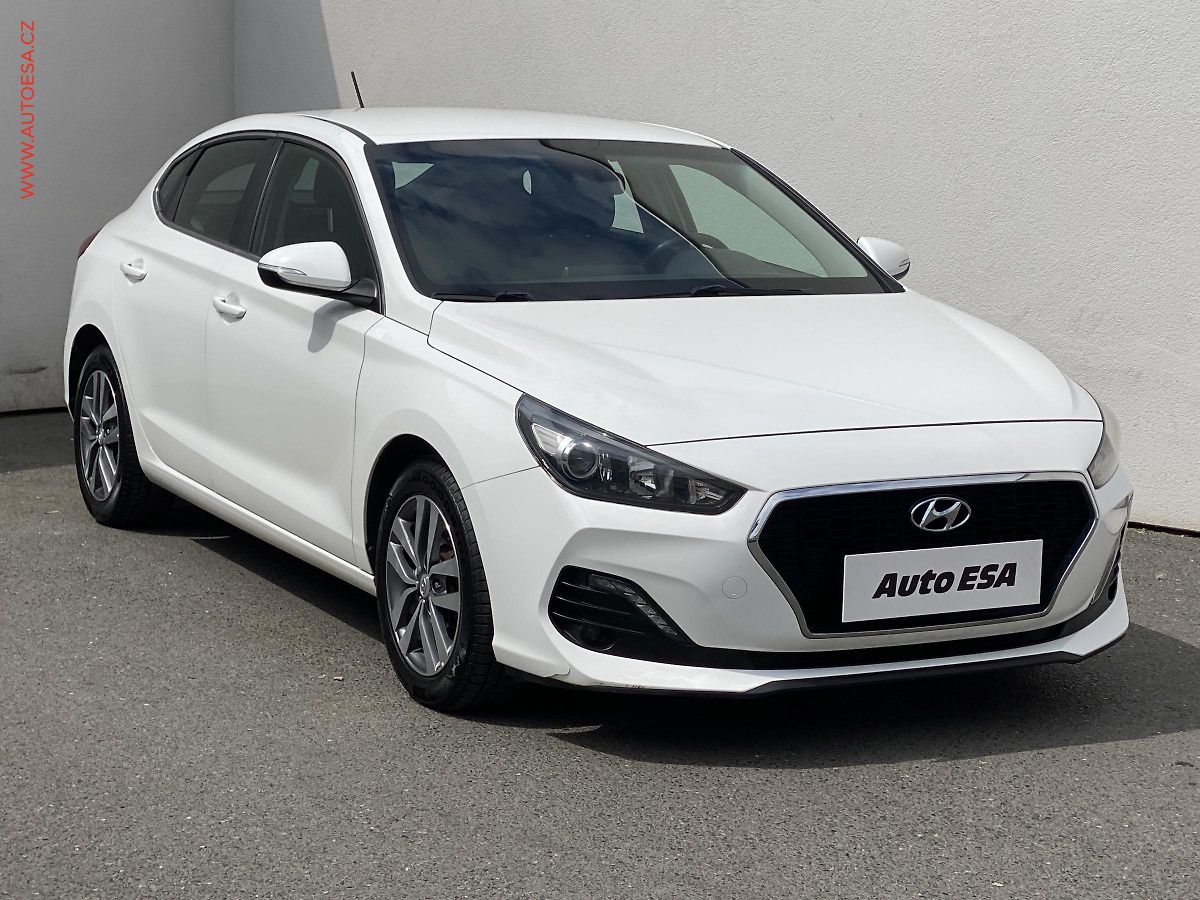 Hyundai i30 1.4 T-GDi Fastback, ČR