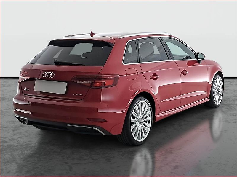 Audi A3 (2017) e-tron, Automat, Kůže, Navi - fotka 5 z 20