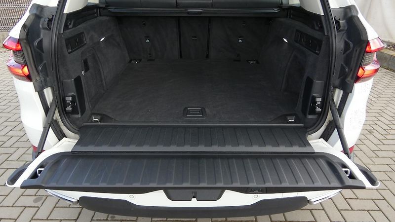 BMW X5 xDrive 40i - fotka 19 z 22