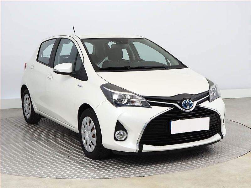 Toyota Yaris (2015) 1.5 Hybrid, Automat, Navi - fotografie inzerátu