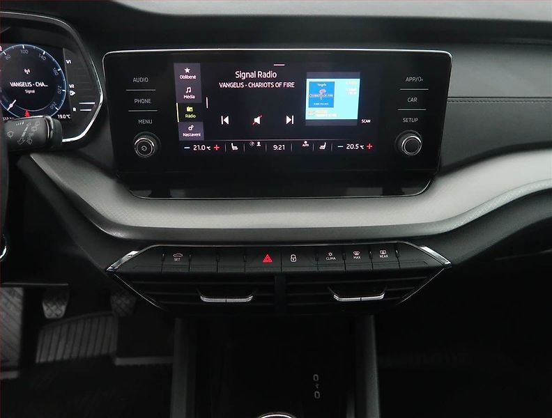 Škoda Octavia (2022) Ambition 2.0 TDI, ČR,1.maj - fotka 12 z 20