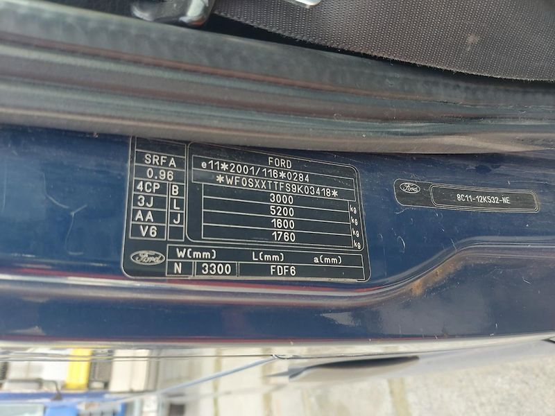 Ford Transit (2009) 300M  85 kw 9 míst odpočet - fotka 6 z 11