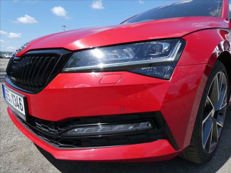 Škoda Superb 2,0 TSi SPORTLINE,1maj.,webast - fotka 4 z 50