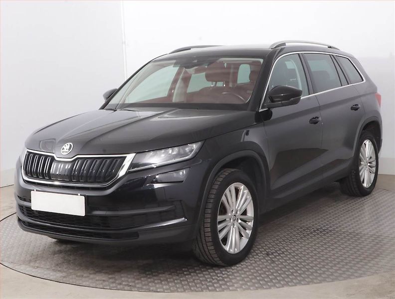 Škoda Kodiaq (2021) Style 1.5 TSI - fotka 2 z 17