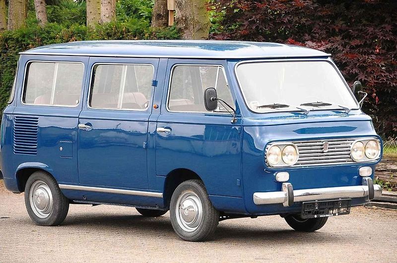 Fiat 850 byl populární a vyhledávaný vůz. Jeho výroba probíhala v letech 1964 až 1971 a vznikla celá řada modelů.