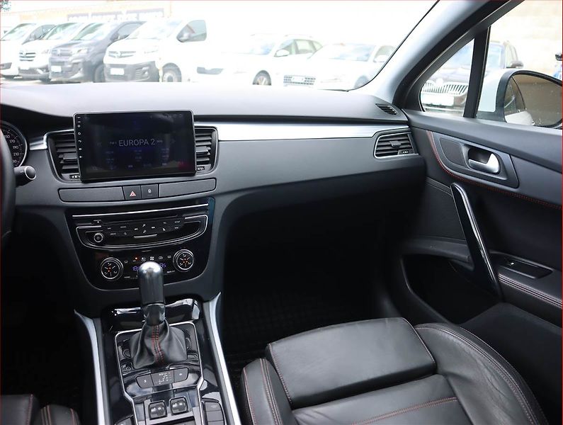 Peugeot 508 (2016) 2.0 BlueHDi, Automat, Navi - fotka 8 z 19