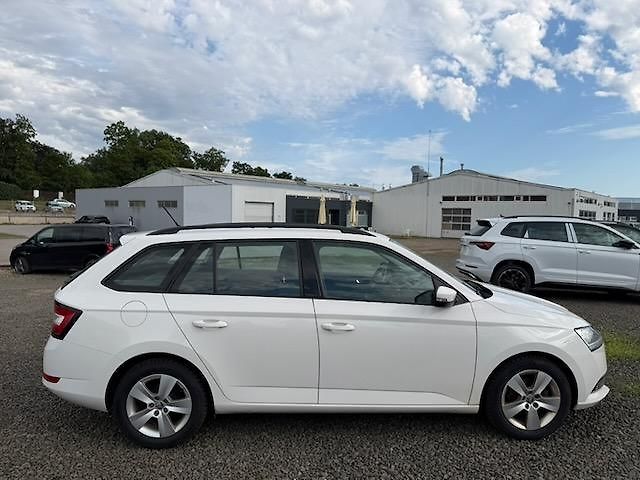 Škoda Fabia (2021) Ambition 1,0 TSI 70 kW 5M - fotka 7 z 16