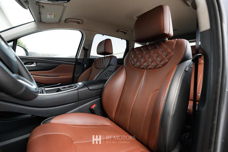 Hyundai Santa Fe (2023) - fotka 25 z 49