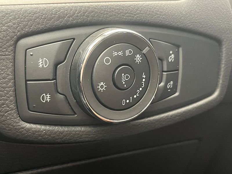 Ford Galaxy 2.5 HEV 7 míst po servise - fotka 19 z 44