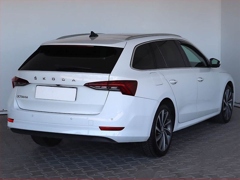 Škoda Octavia (2020) Style Plus 2.0 TDI, Automat - fotka 5 z 25