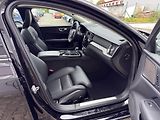 Volvo S60 T8 AWD ULTIMATE DARK // 335 kW - náhled 15