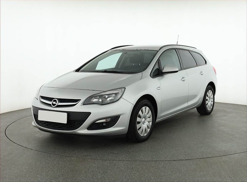 Opel Astra (2015) 1.6 CDTI, Serv.kniha, Tempomat - fotka 2 z 14