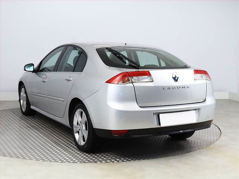 Renault Laguna (2008) 2.0 DCi, Xenony, Tempomat - fotka 4 z 15
