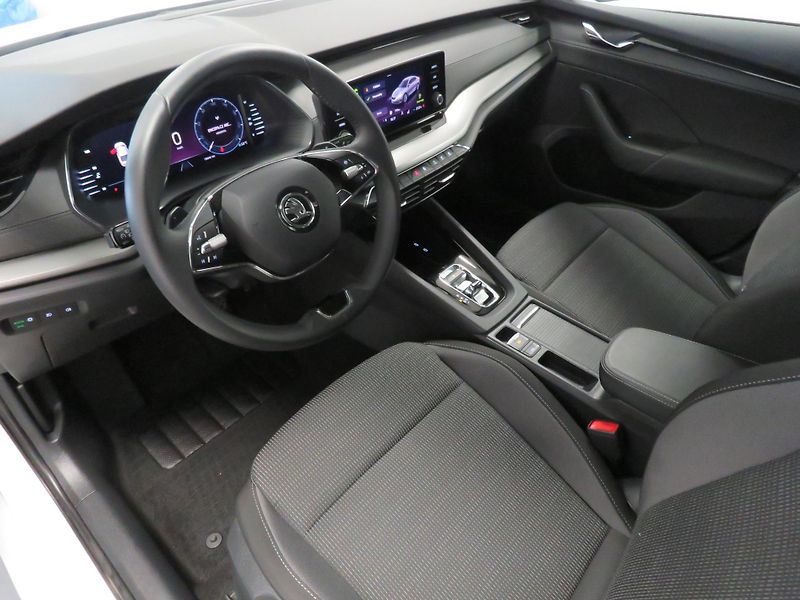 Škoda Octavia - fotka 11 z 23
