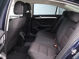 Volkswagen Passat 1.4 TSI 110kW LED DSG Tažné - náhled 14