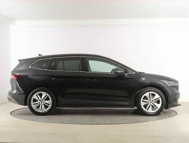 Škoda Enyaq (2022) iV 80 (82 kWh), SoH 96% - fotka 6 z 27