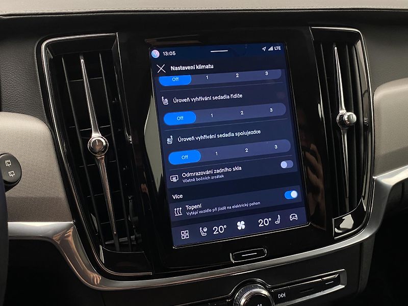 Volvo V90 T6 AWD RECHARGE BRIGHT PLUS - fotka 49 z 64