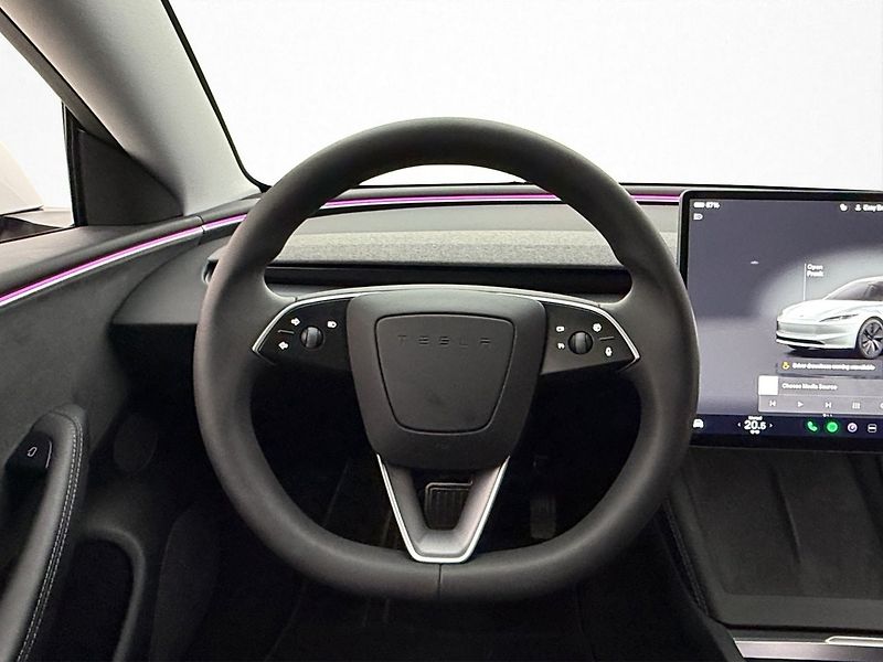Tesla Model 3 Long Range AWD Highland Tažné - fotka 11 z 25