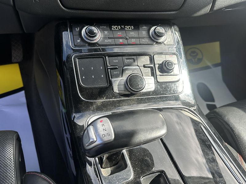 Audi A8 (2015) Audi A8 2015 - fotka 12 z 14