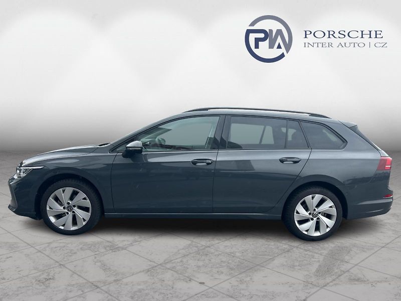 Volkswagen Golf Variant Life 1.5eTSI 110kW - fotka 4 z 27