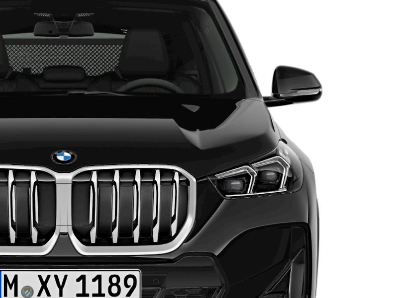 BMW X1 sDrive18d - fotka 4 z 10