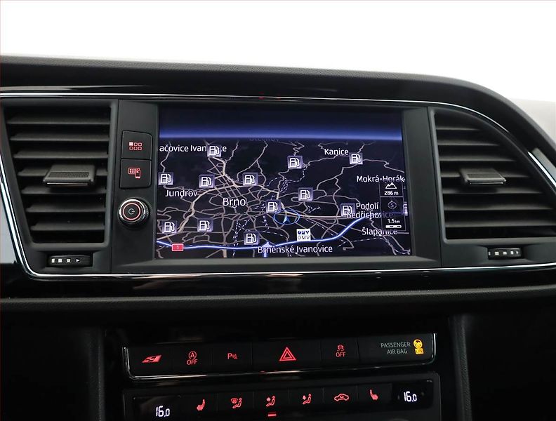 Seat Leon (2017) 2.0 TSI Cupra 300 - fotka 13 z 20