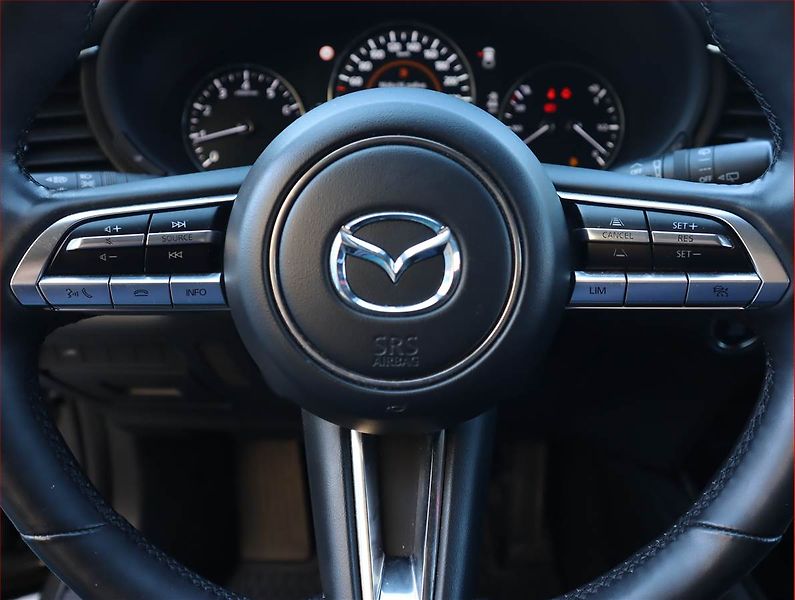 Mazda CX-30 (2022) Skyactiv-G 2.0 - fotka 23 z 23