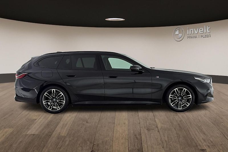 BMW Řada 5 řady 5 | 520d xDrive - fotka 2 z 16