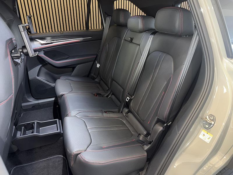 Škoda Kodiaq RS TSI Nez.Top Záruka Tažné CZ - fotka 14 z 48