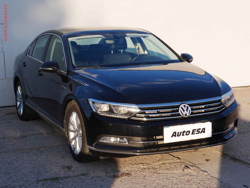 Volkswagen Passat (2017) 2.0TDi 4x4, ČR, Highline, DSG - fotografie inzerátu