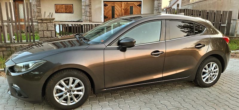 Mazda 3 2.0 88kw 1. majitel krásná - fotka 1 z 47