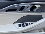 BMW M8 M850i xDrive Cabrio MAX výbava - náhled 25