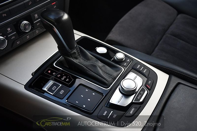 Audi A6 Allroad 3.0TDi VZDUCH QUATTRO  - fotka 33 z 54