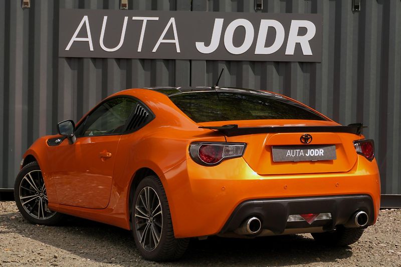 Toyota GT86 2.0 Boxer, ČR, Tempomat - fotka 6 z 30