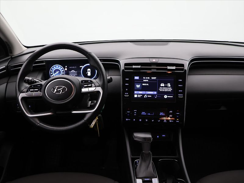 Hyundai Tucson 1,6 T-GDI 110 kW Smart Aut. DP - fotka 20 z 27