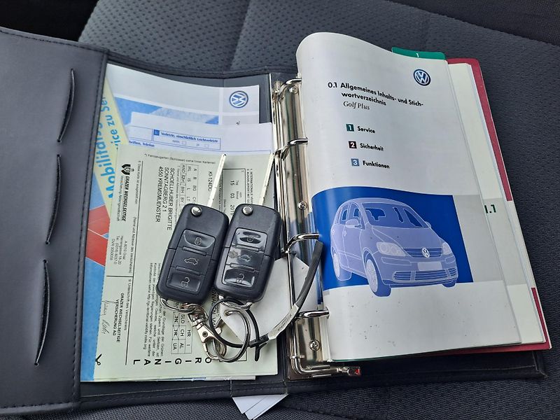 Volkswagen Golf Plus (2005) 1.9 TDi, SERVISKA - fotka 29 z 31
