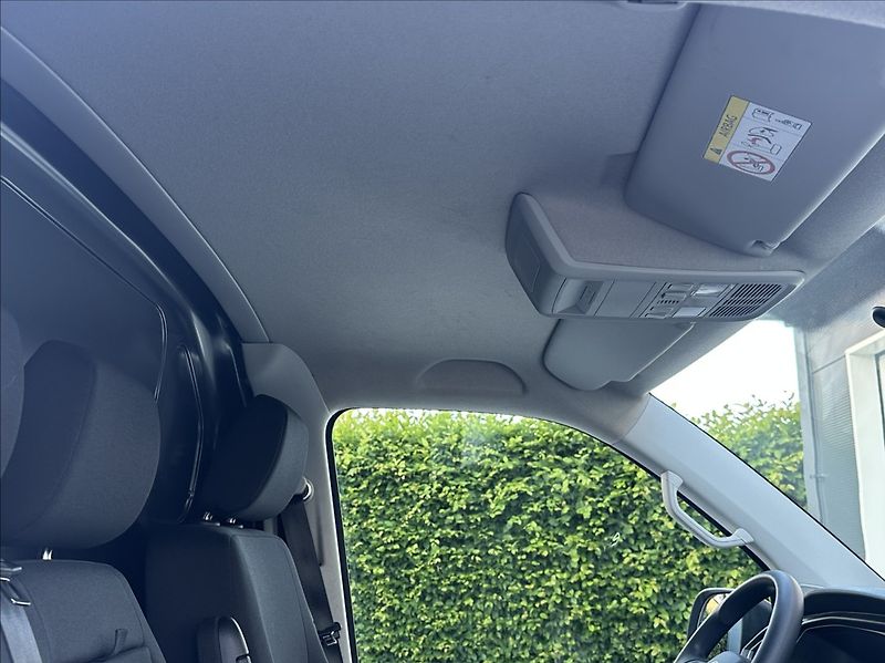 Volkswagen Transporter 2,0 TDI 150PS  L1H1 Van 4x4 - fotka 24 z 53
