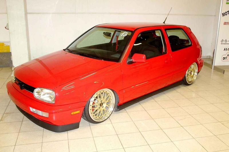 Autosalon Kola 2023 v Lysé v pátek 3. listopadu.