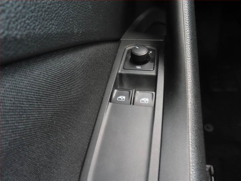Škoda Scala (2019) 1.0 TSI, Tempomat - fotka 14 z 14