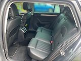 Škoda Superb 2,0 TDI 147 L&K Combi Aut - náhled 8