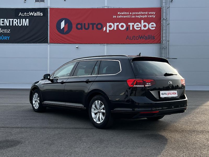 Volkswagen Passat 2.0TDI DSG Kůže Virtual TZ DPH - fotka 5 z 28