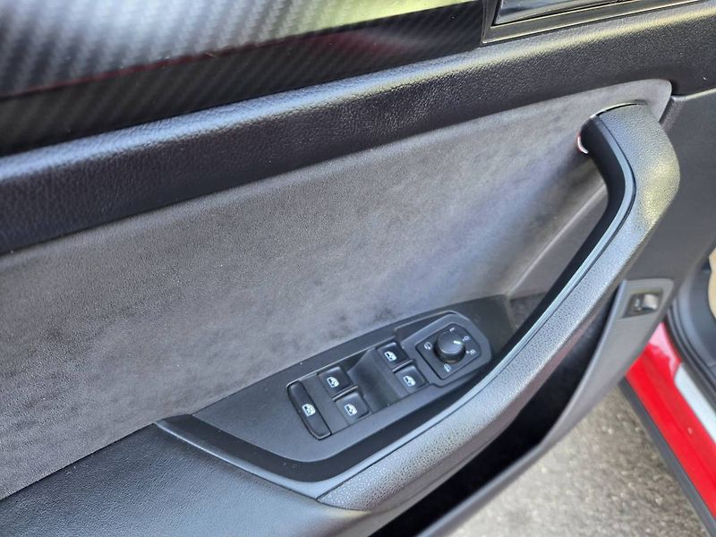 Škoda Kodiaq (2018) 2.0 TDI DSG 4x4 Sportline 7mís - fotka 12 z 50