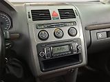 Volkswagen Touran (2008) Cross 2.0 TDI, Tempomat - náhled 12