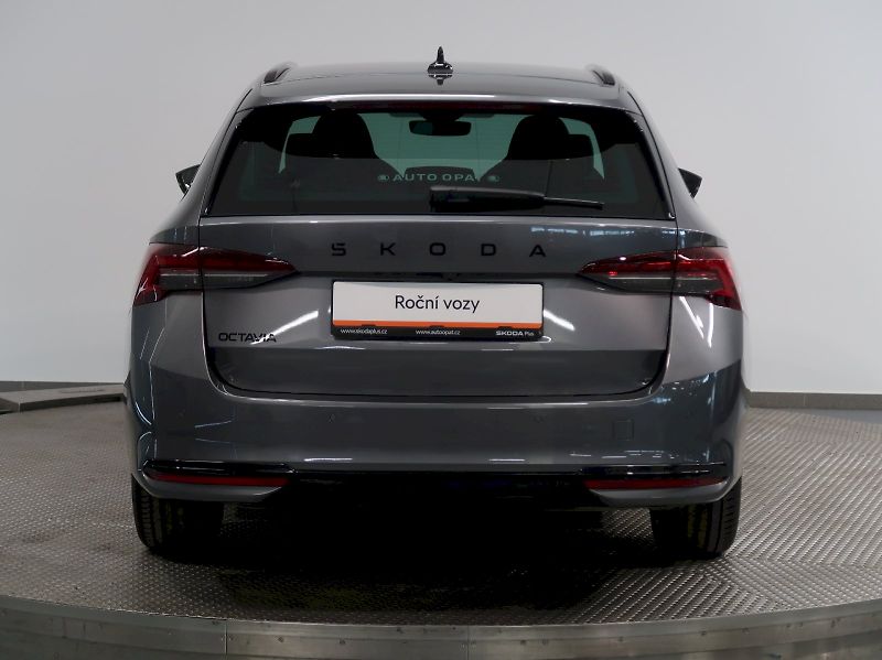 Škoda Octavia (2025) SPORTLINE 2.0TDI 110KW DSG CAN - fotka 9 z 43