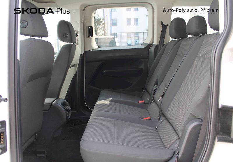 Volkswagen Caddy (2024) Life 2.0TDI / 75kW 6°MP - fotka 18 z 21